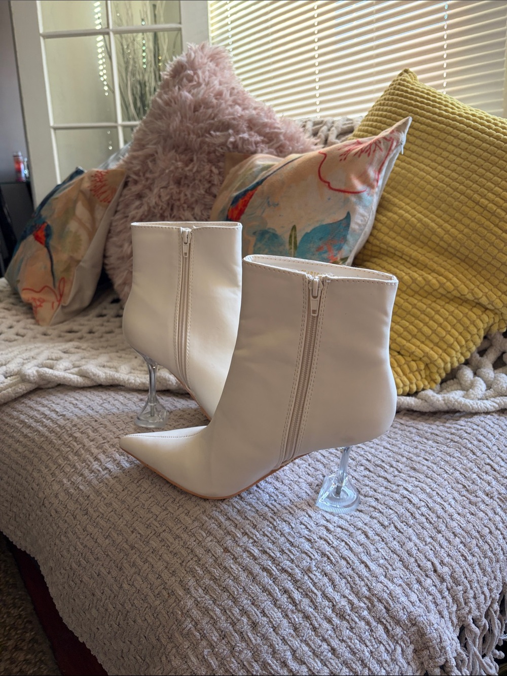 Fashion Nova Off-White Sexy Pointed Toe Ankle Boots with Clear Sculpted Heel.